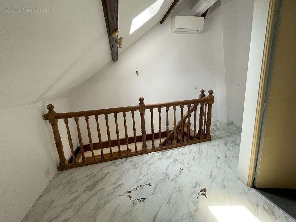 Maison - 137m ² - photo 6