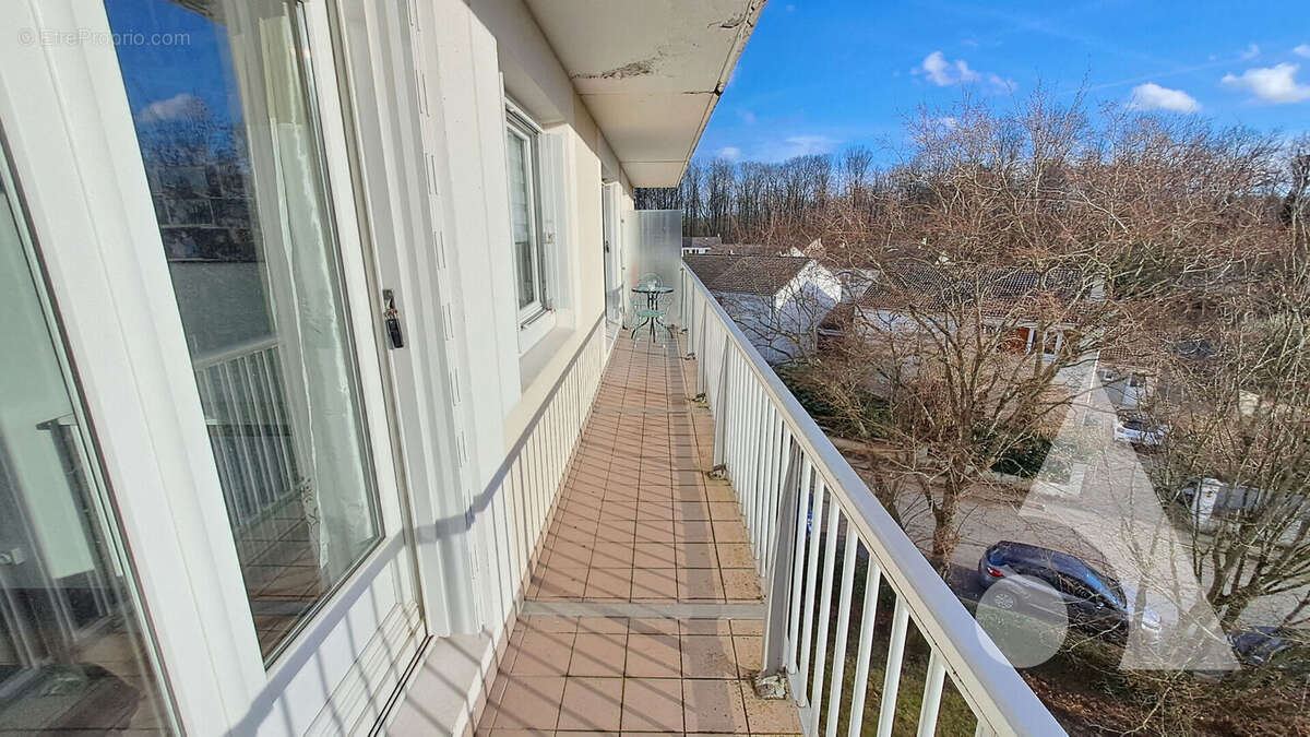 Appartement  F2 Magny les Hameaux 50 m² - photo 6