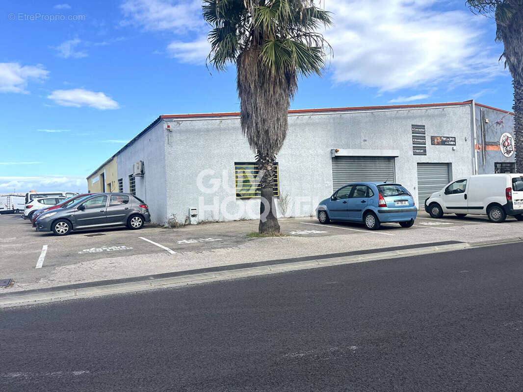 Commerce à CABESTANY