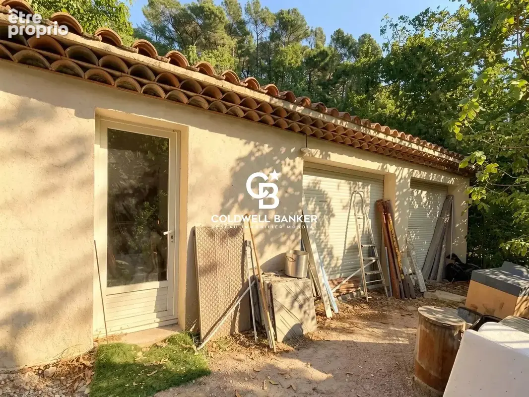 Exclusivité — Villa contemporaine provençale avec piscine et vue dégagée sur terrain de 3 000 m² — Draguignan - photo 20