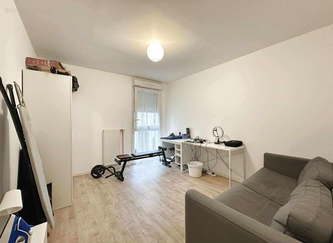 Appartement à CORBEIL-ESSONNES