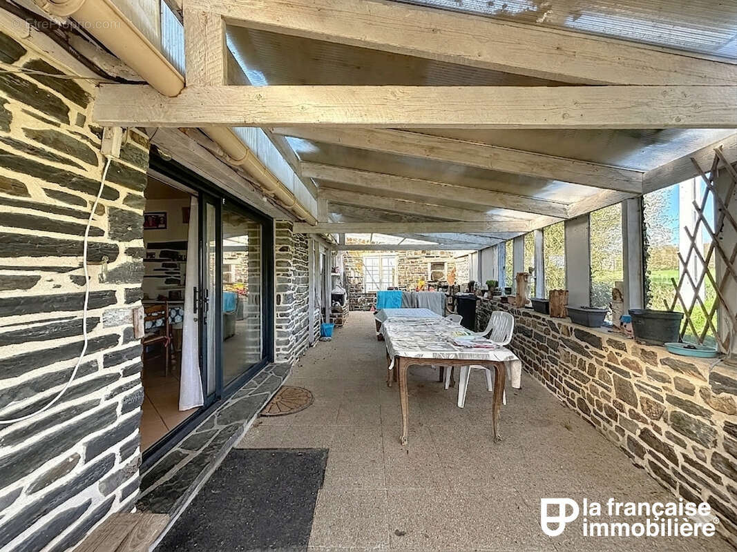 Maison à PIRE-SUR-SEICHE