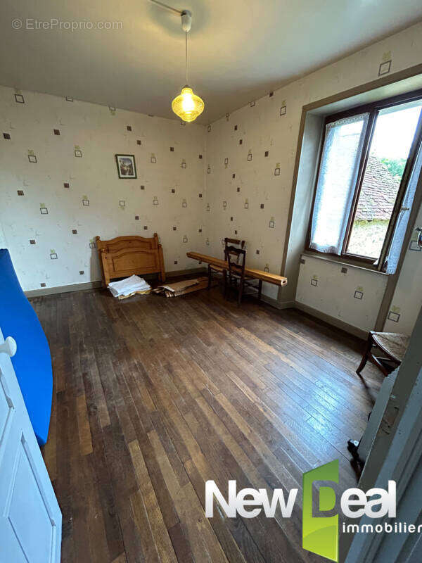 Maison à ARNAC-POMPADOUR