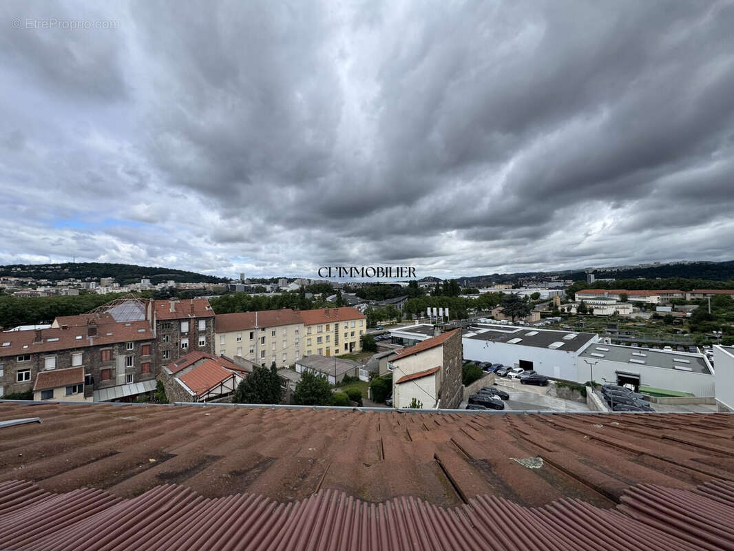 Appartement à SAINT-ETIENNE