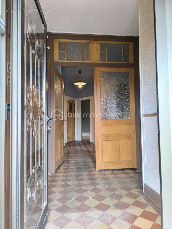 Grande maison, idéale pour une grande famille ou pour un investissement locatif - photo 3