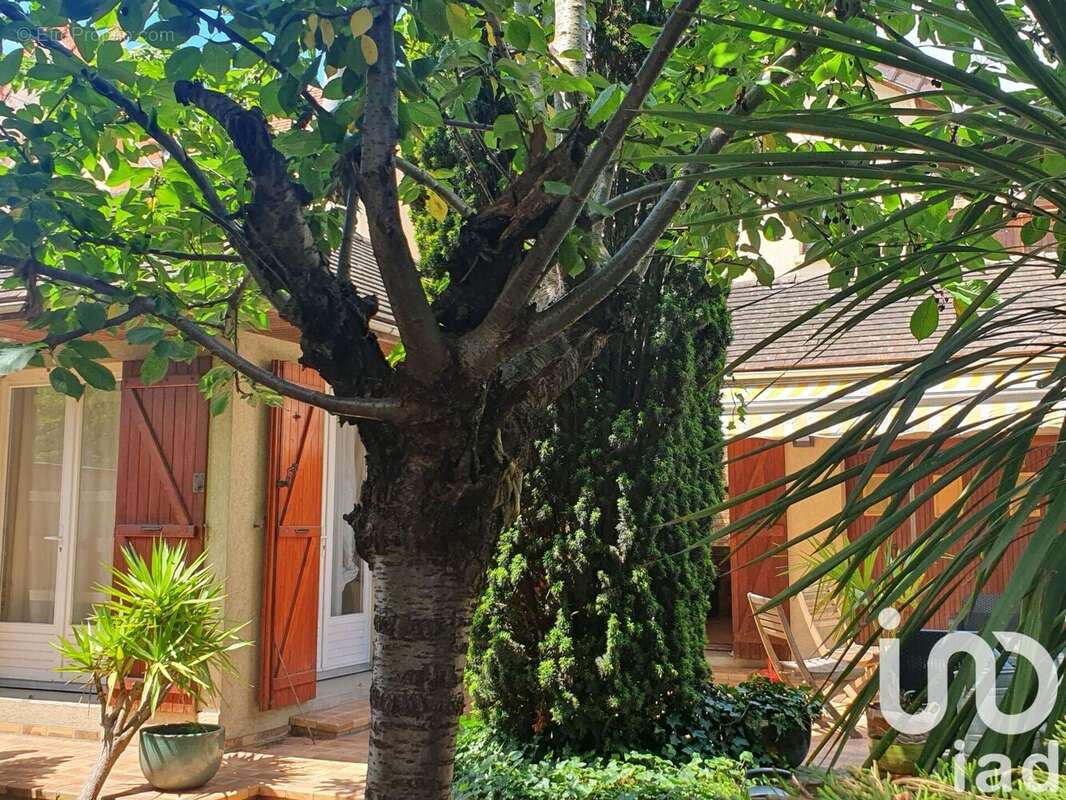 Photo 4 - Maison à LE BOURGET