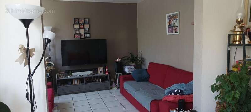 secteur Métare/Parc de l'Europe, T4 de 79 m² avec cave - photo 3