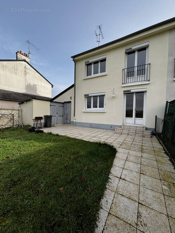Maison à LA FLECHE