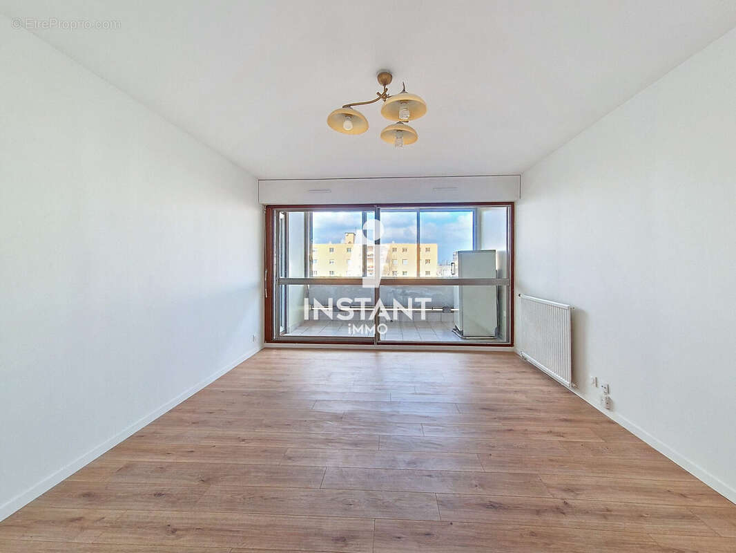 Appartement à MAISONS-ALFORT