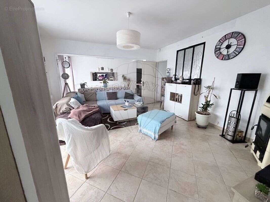 Maison à MESCHERS-SUR-GIRONDE