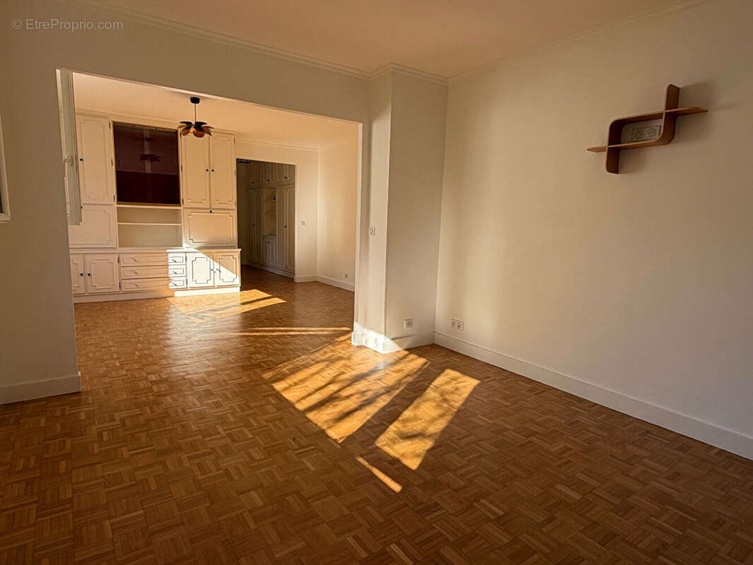 Appartement à VERSAILLES