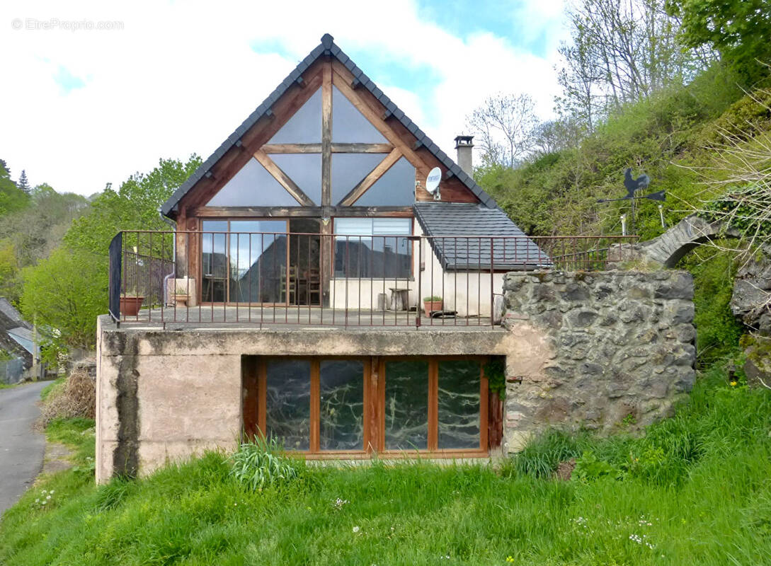 Maison à DAUZAT-SUR-VODABLE