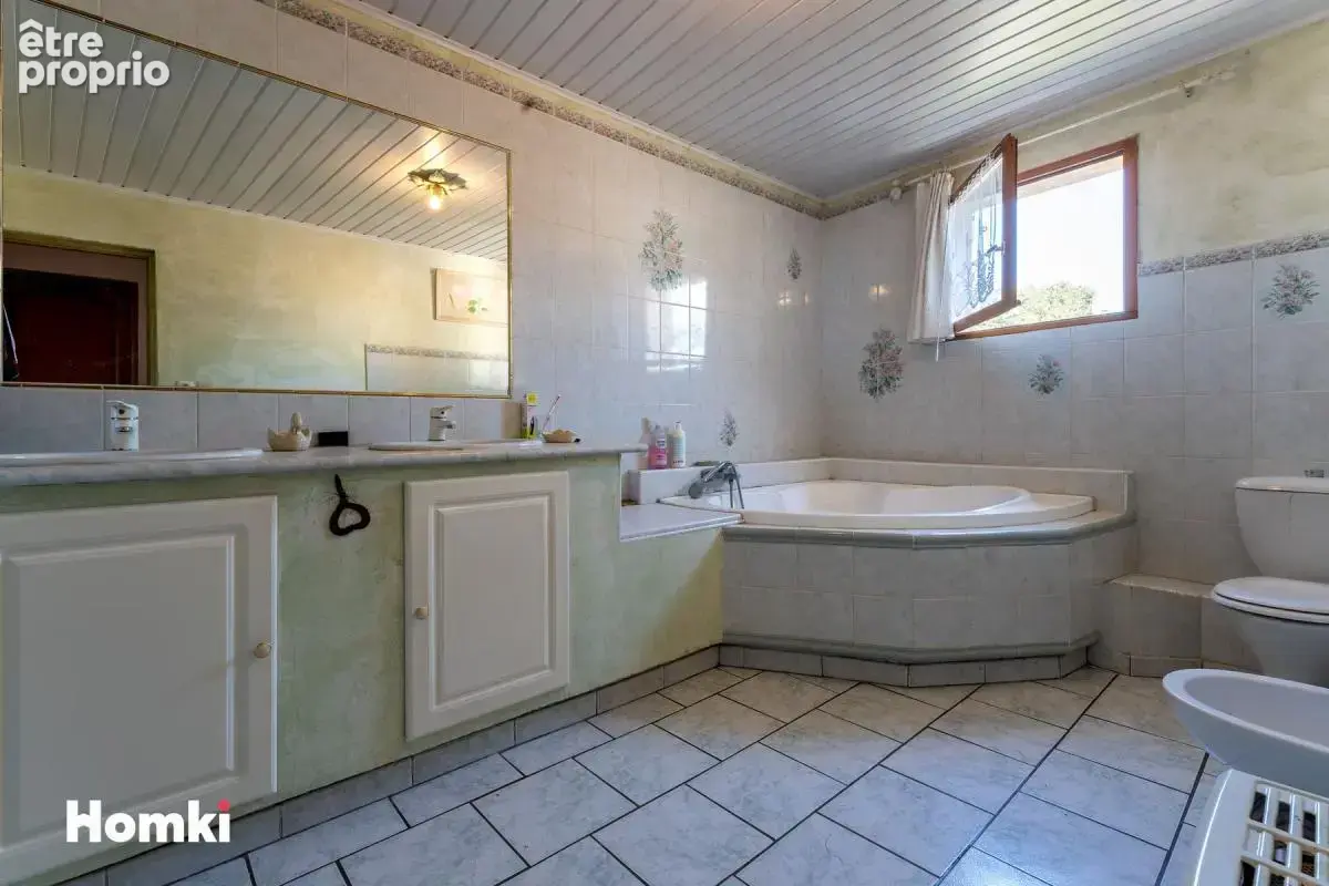 Maison/Villa T6 de 166 m² à Raphèle les Arles 13280 - photo 10