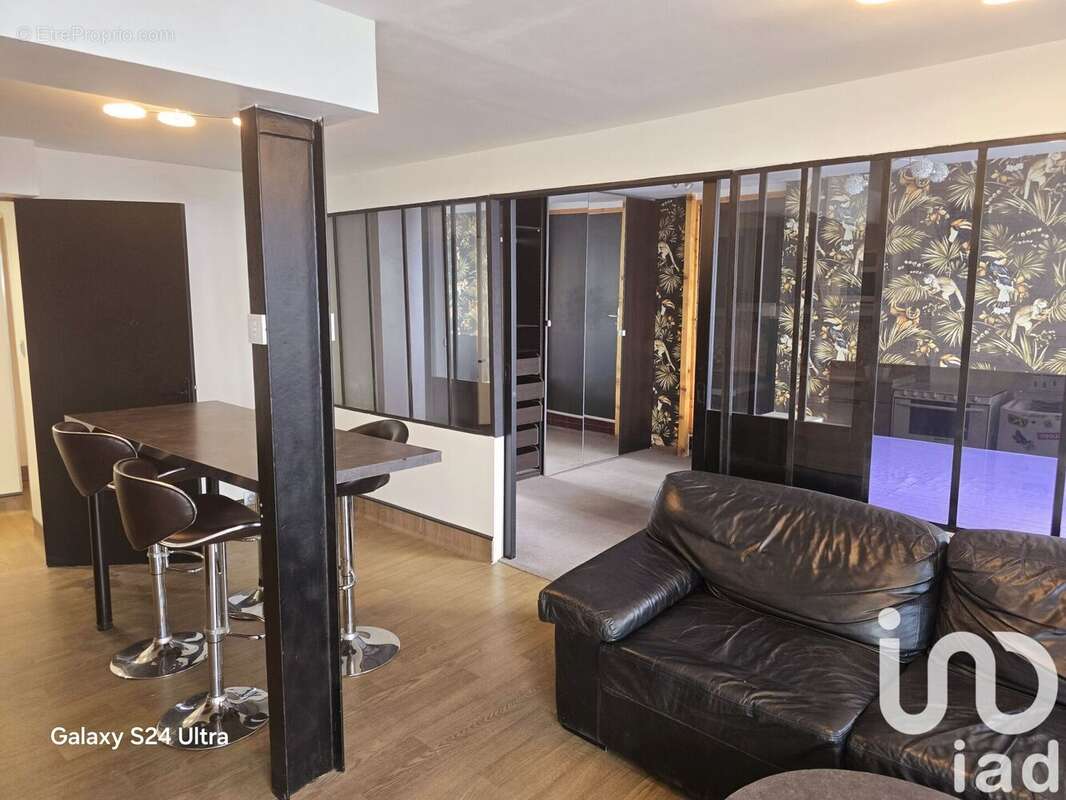 Photo 3 - Appartement à SAINT-ETIENNE