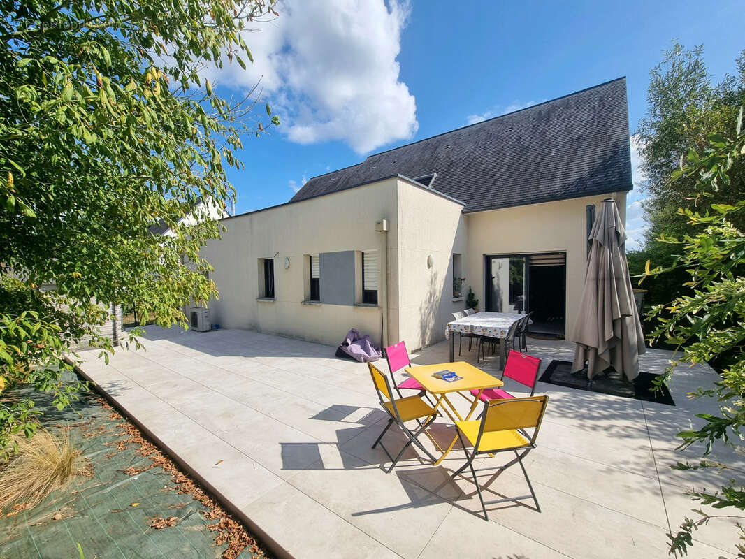 Maison à PLEUMELEUC