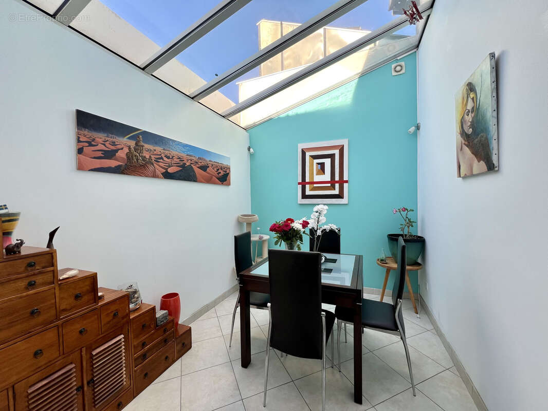 Maison à SARTROUVILLE