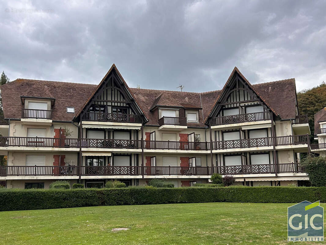 Appartement à TROUVILLE-SUR-MER