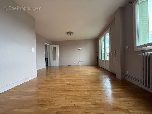 Appartement à CUSSET