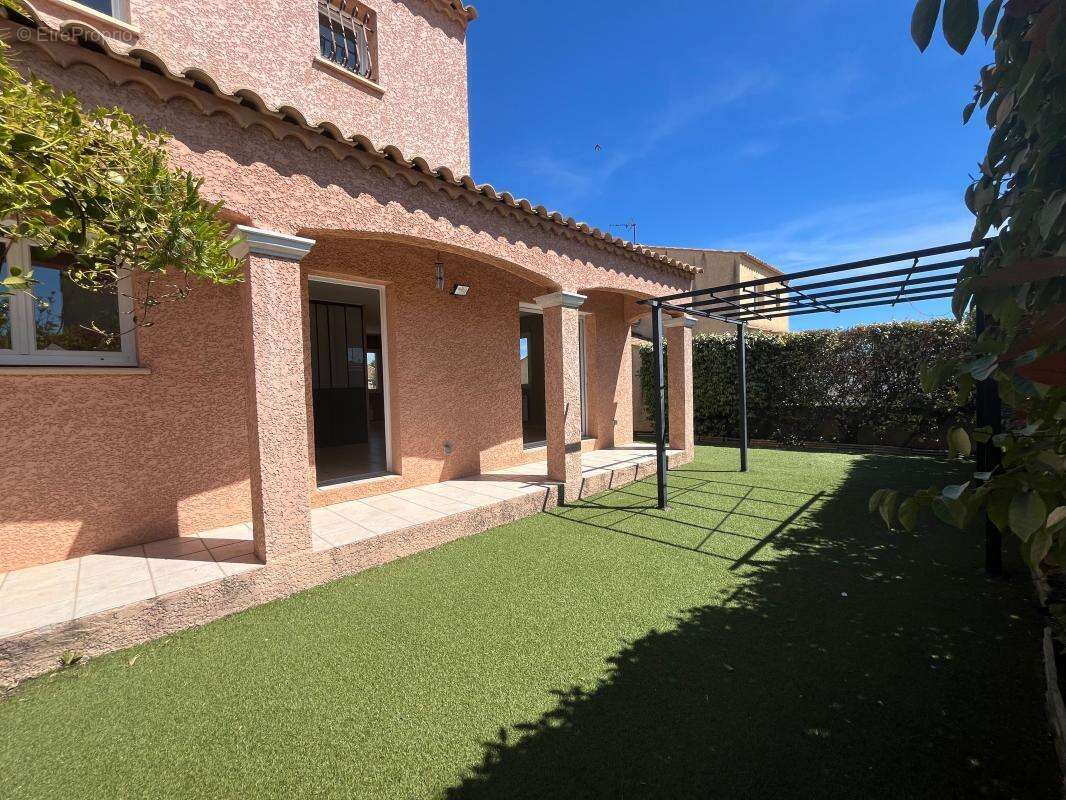 Villa T4 avec chambre en rez de chaussée, garage et jardin - photo 9