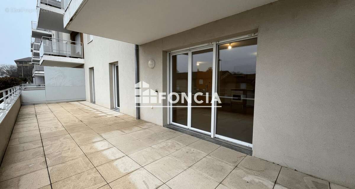 Appartement à L&#039;ISLE-D&#039;ABEAU