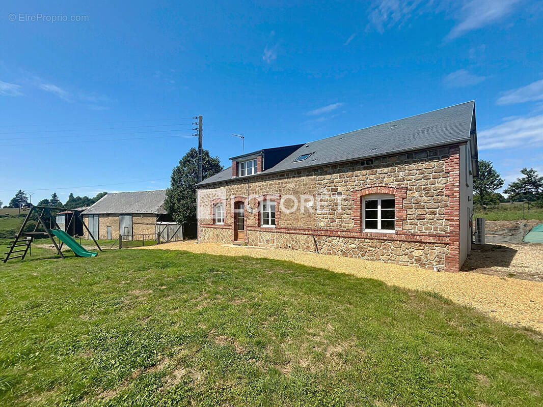 Maison à LONLAY-L&#039;ABBAYE