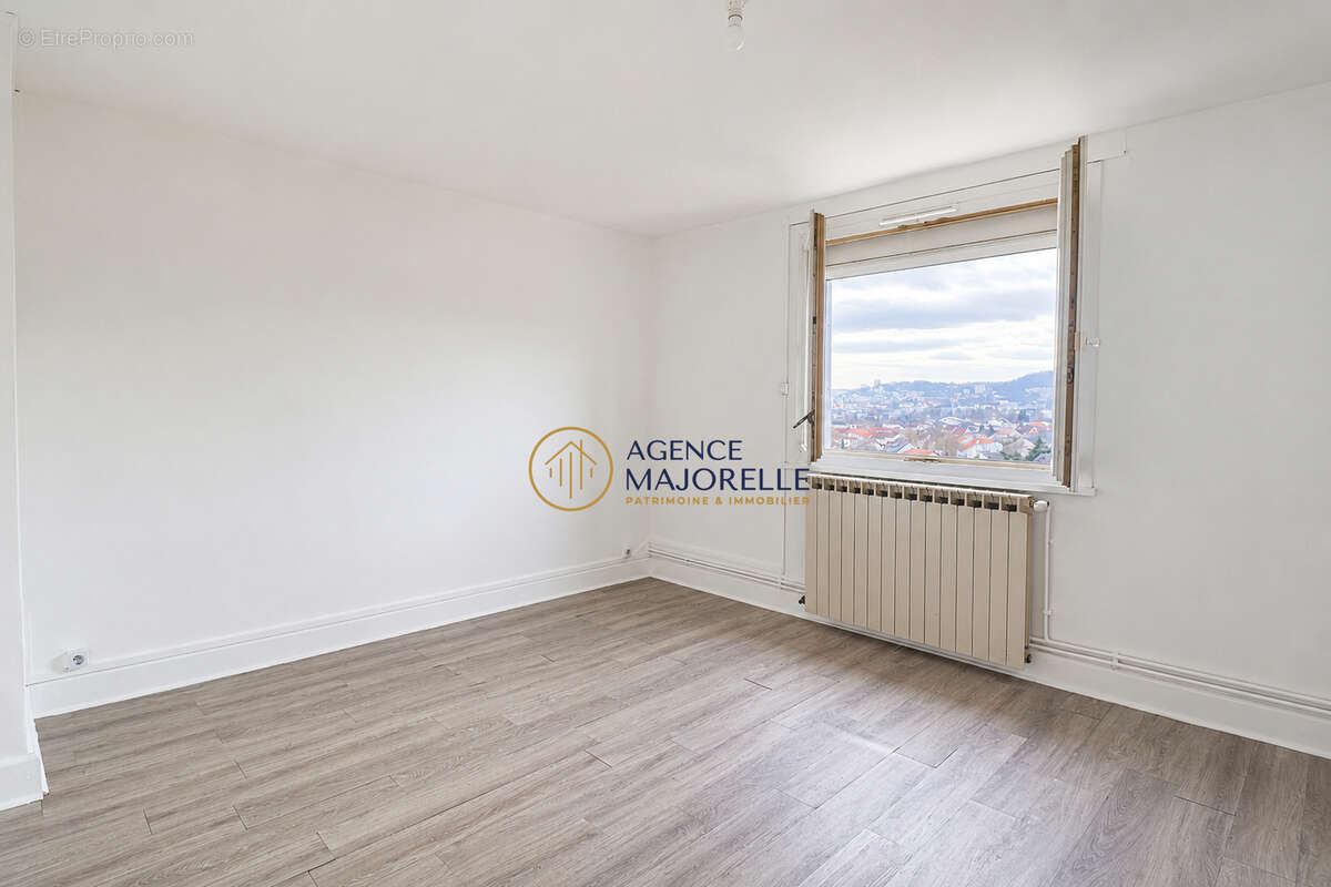 Appartement à MALZEVILLE