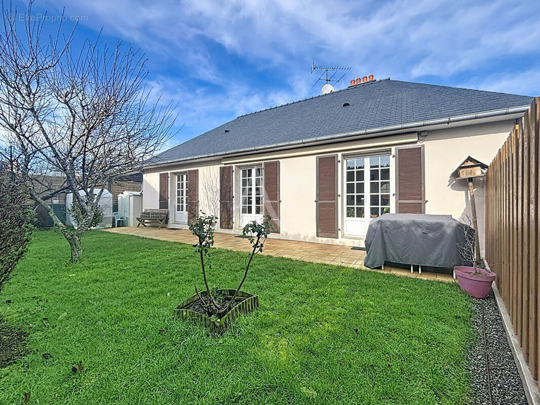 Maison à LAVAL
