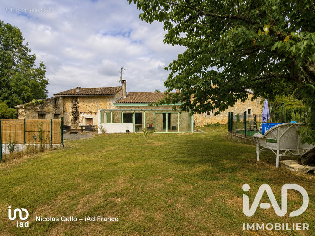 Photo 1 - Maison à SAINT-LEON