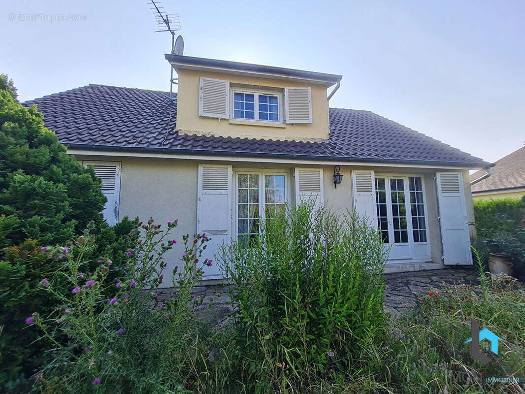 Maison à ILLIERS-COMBRAY