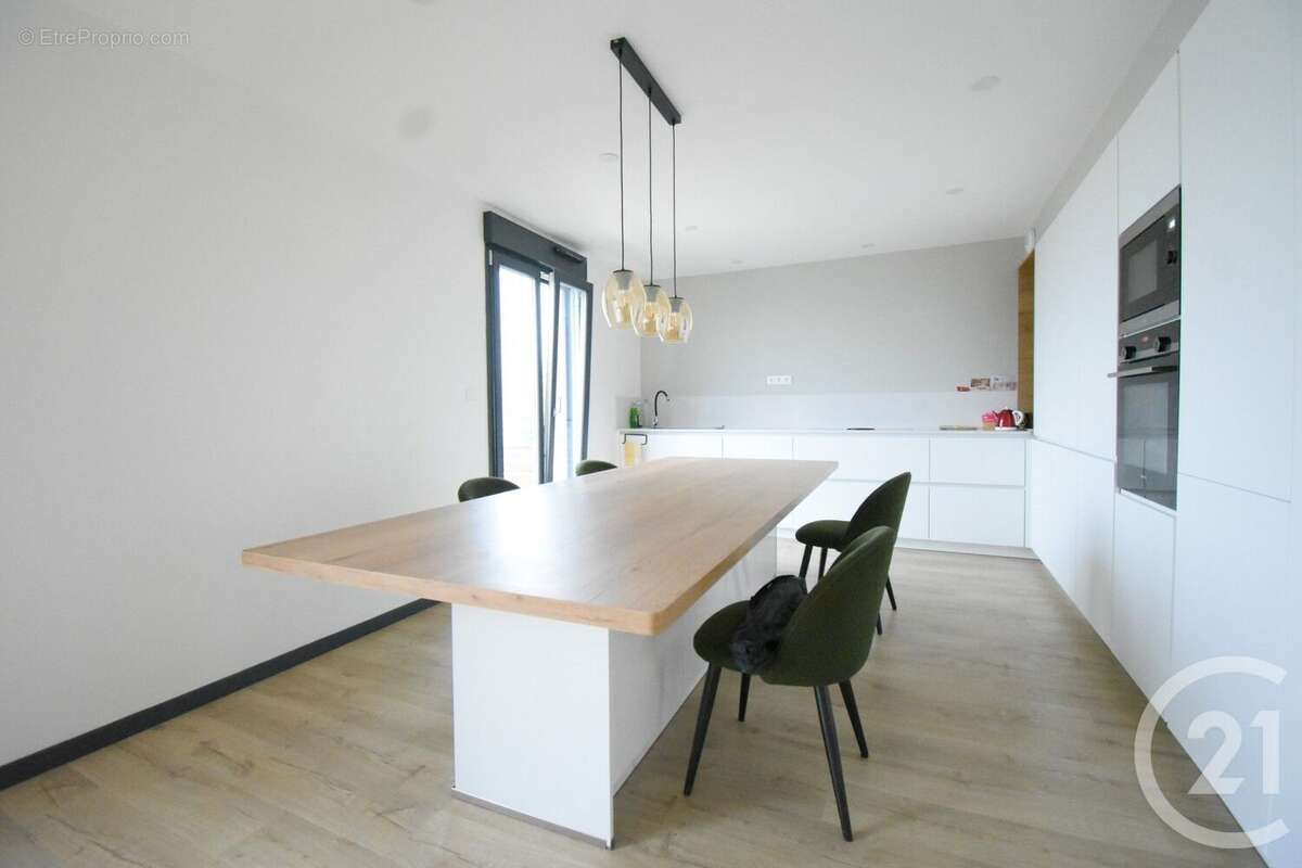 Maison 131 m² à Abrest  - photo 11