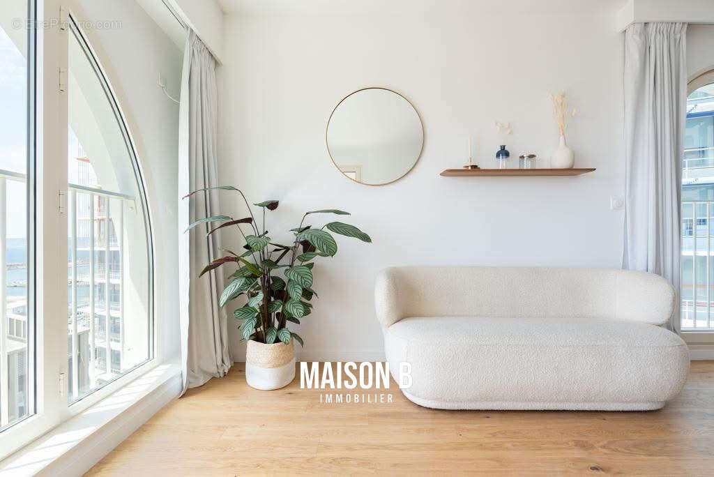 Appartement à MARSEILLE-2E
