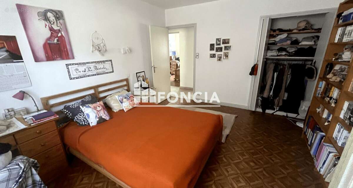 Appartement à VIZILLE