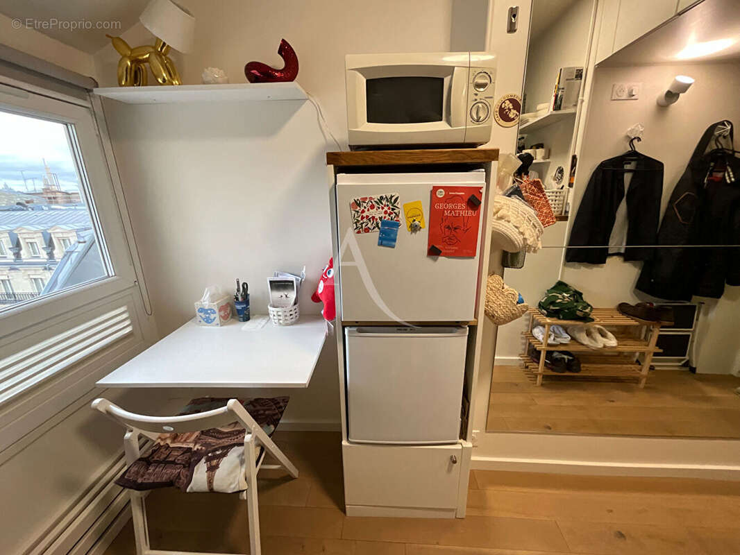 Appartement à PARIS-8E