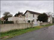 Maison à TIESTE-URAGNOUX