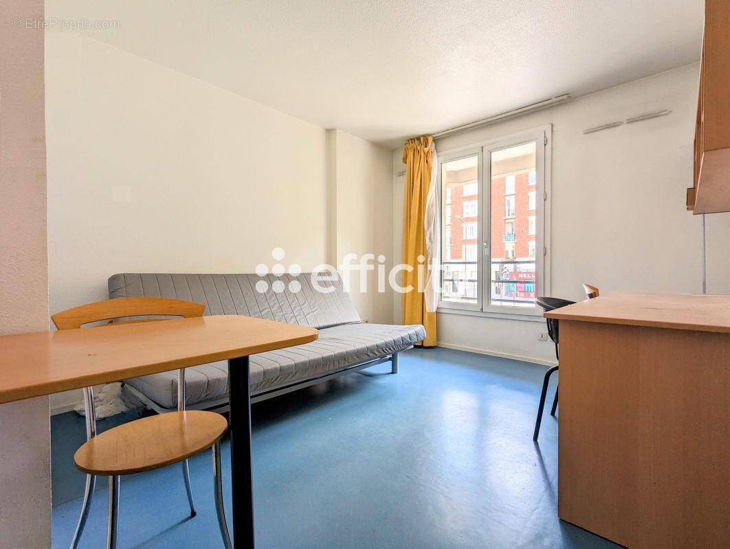 Appartement à PARIS-20E