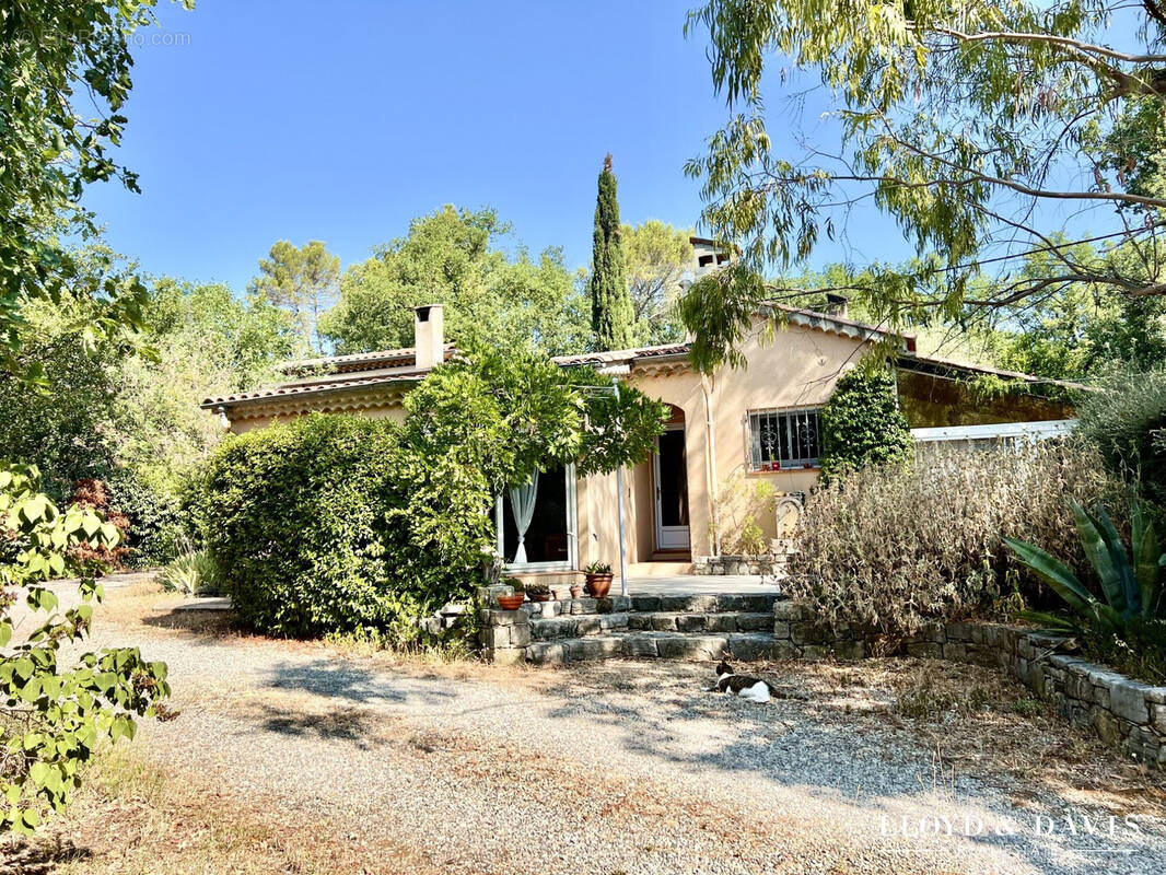 Maison à FAYENCE