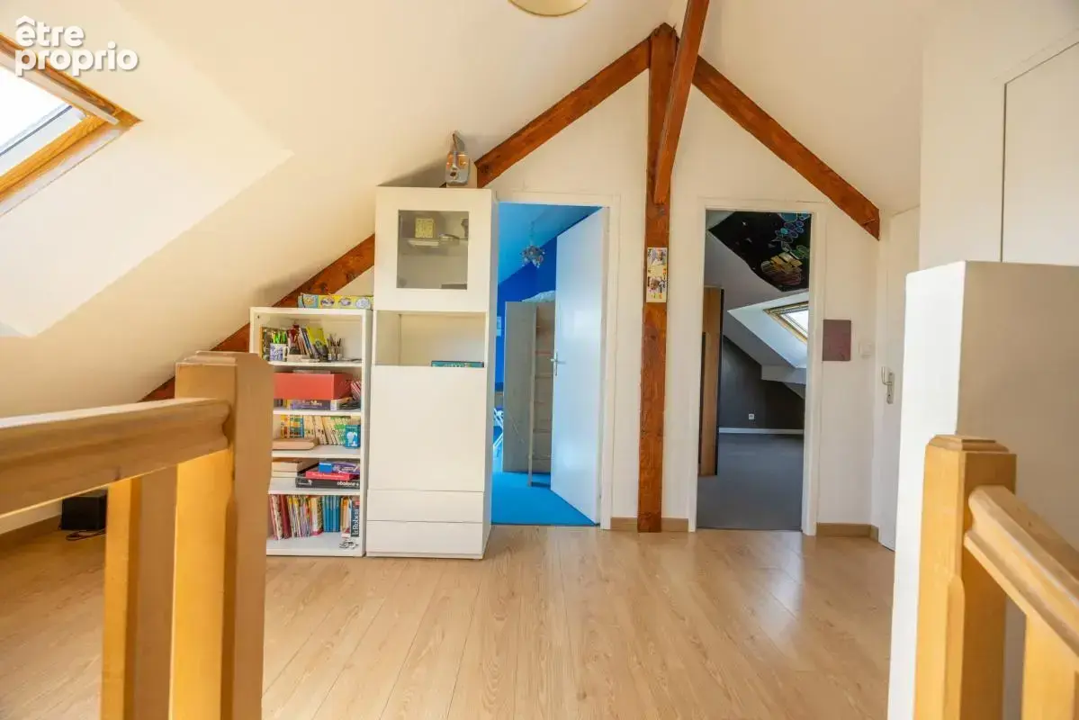 Maison de 150m2 - 5 chambres - photo 8