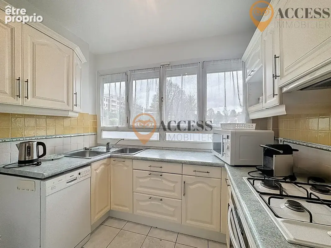 SOISY-SOUS-MONTMORENCY - Bien rare en centre ville ! Appartement en rez-de-jardin - photo 4