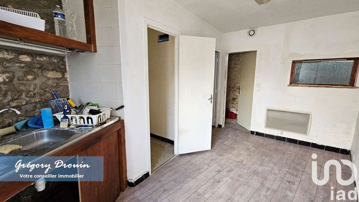 Photo 4