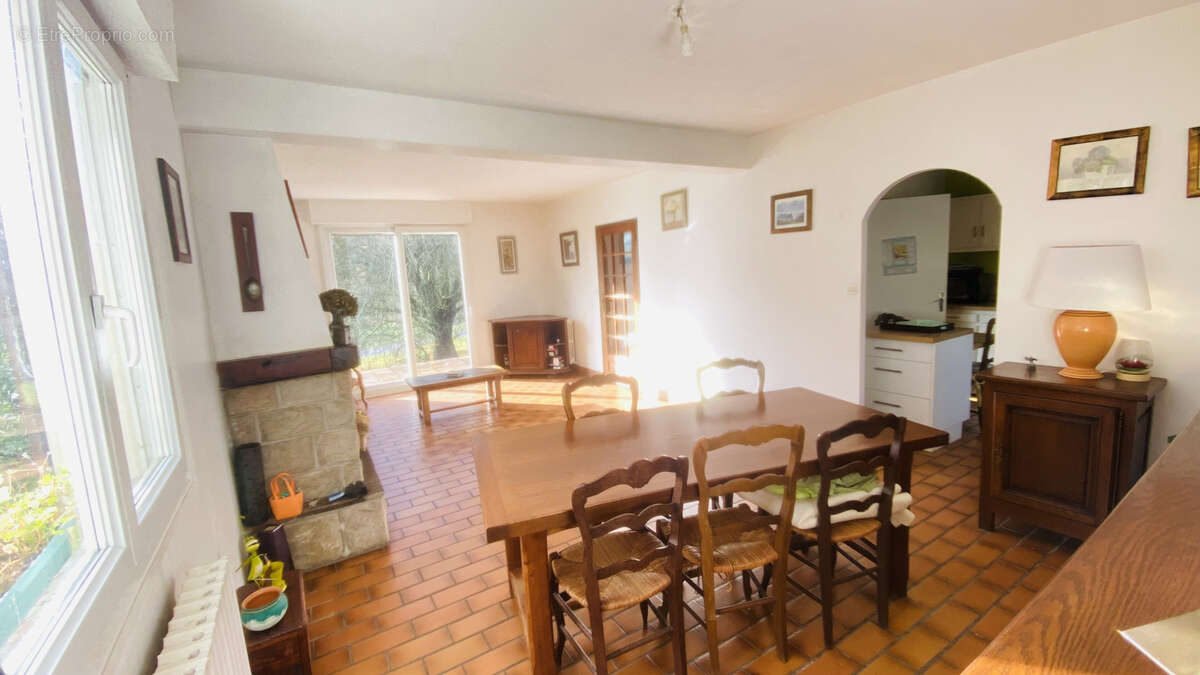 Maison à LA GACILLY