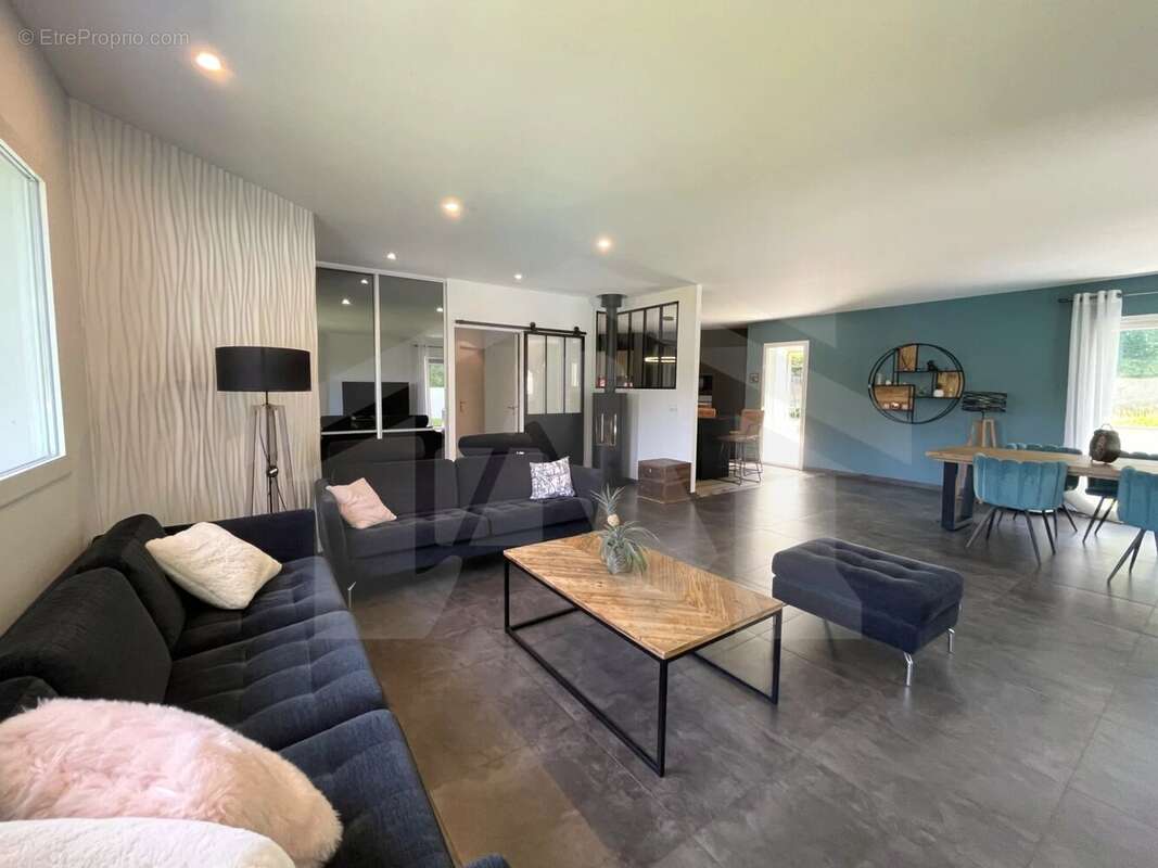 Maison à SAINT-MARTIN-D&#039;URIAGE