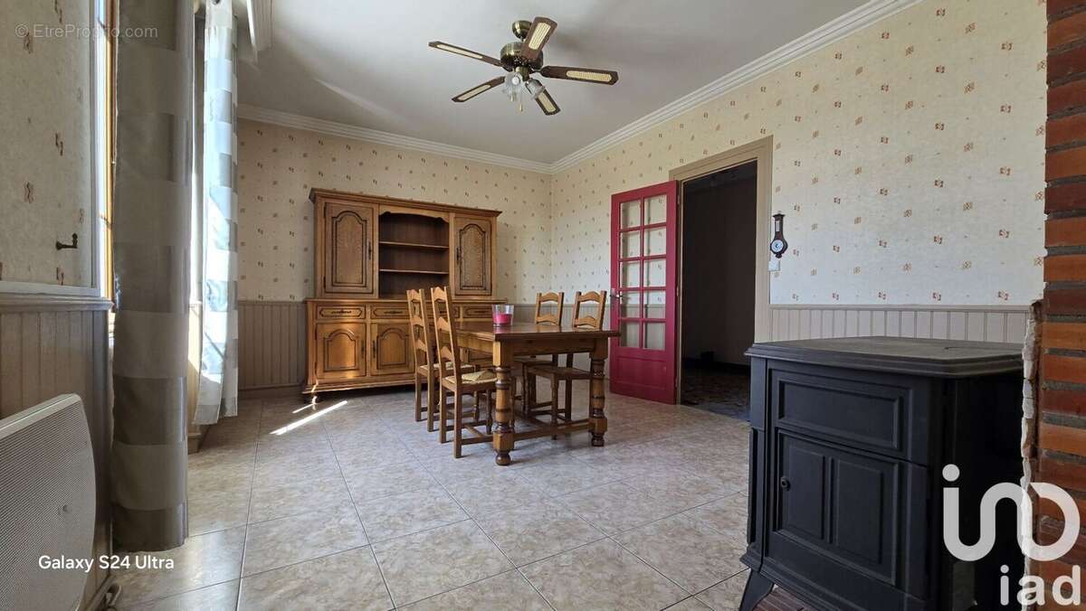 Photo 7 - Maison à SAINT-GEORGES-DE-POISIEUX