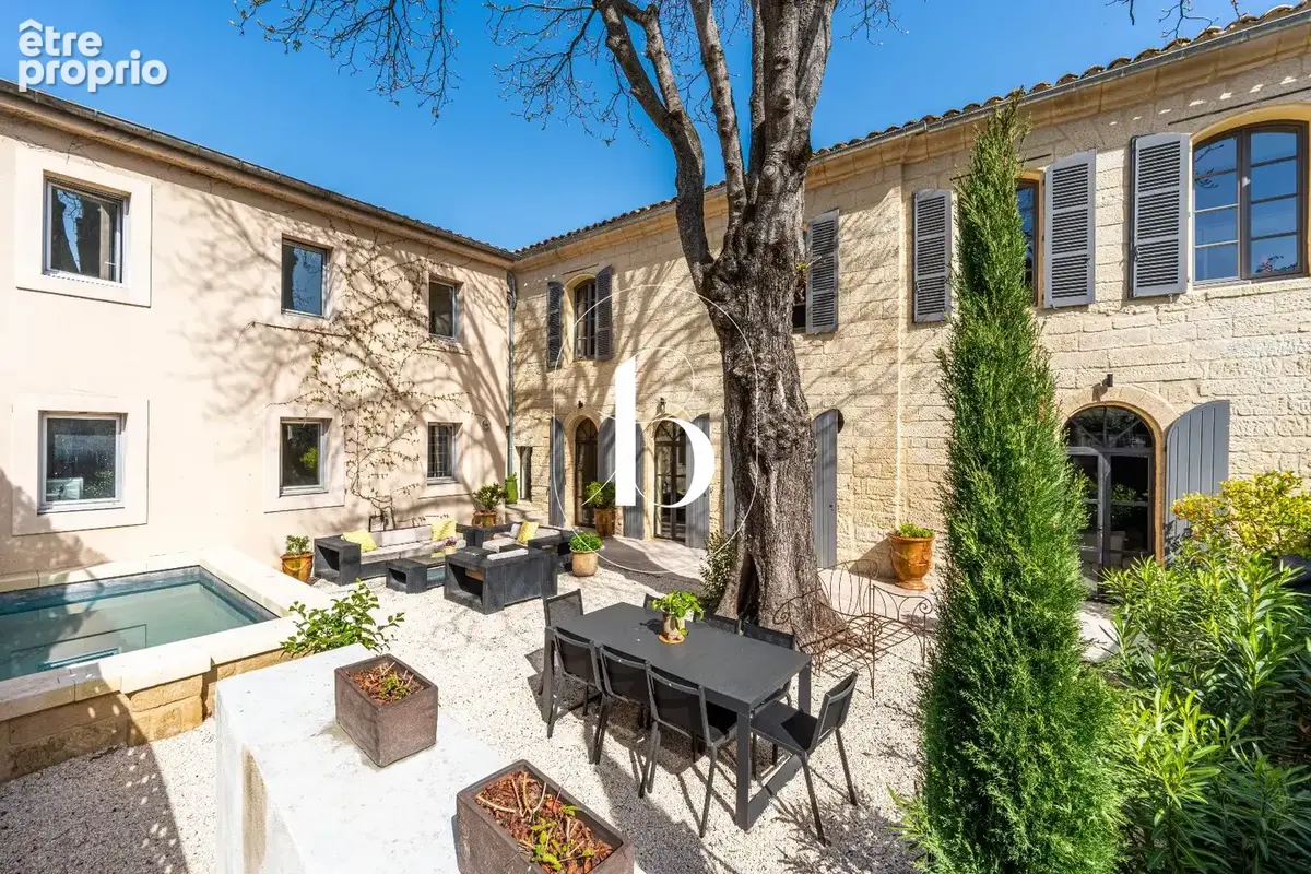 Photo Maison à Uzes au prix de 1 495 000€