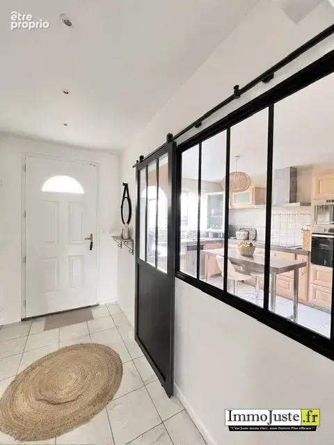 Maison 6 pièces 114 m² à vendre à Elancourt (78990) - photo 6