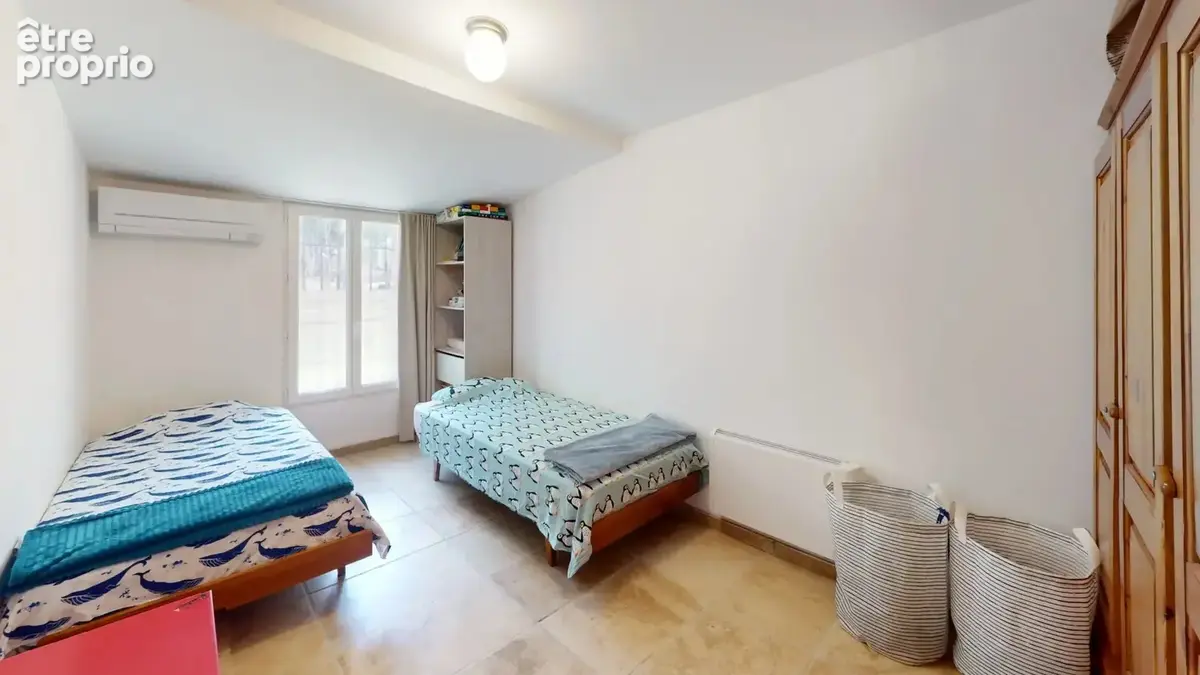 Martigues – Propriété de charme rénovée avec 2 maisons, grand jardin et dépendance - photo 15
