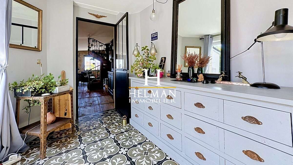 Maison 185 m² à Desvres  - photo 5