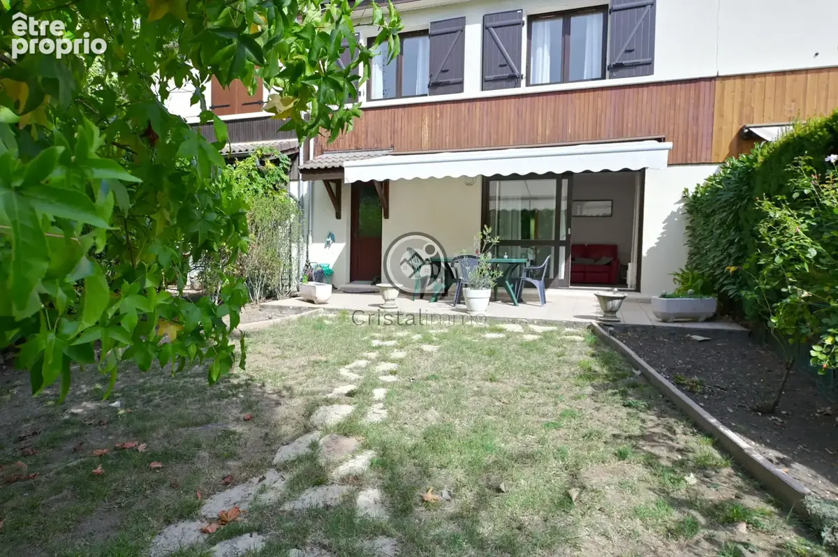 Photo Maison à Domene au prix de 340 000€