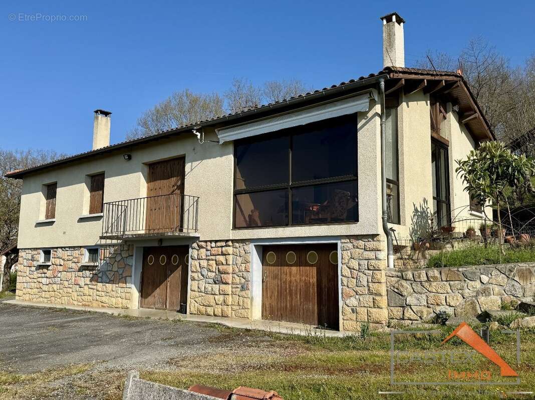 Maison à BEAUCHALOT