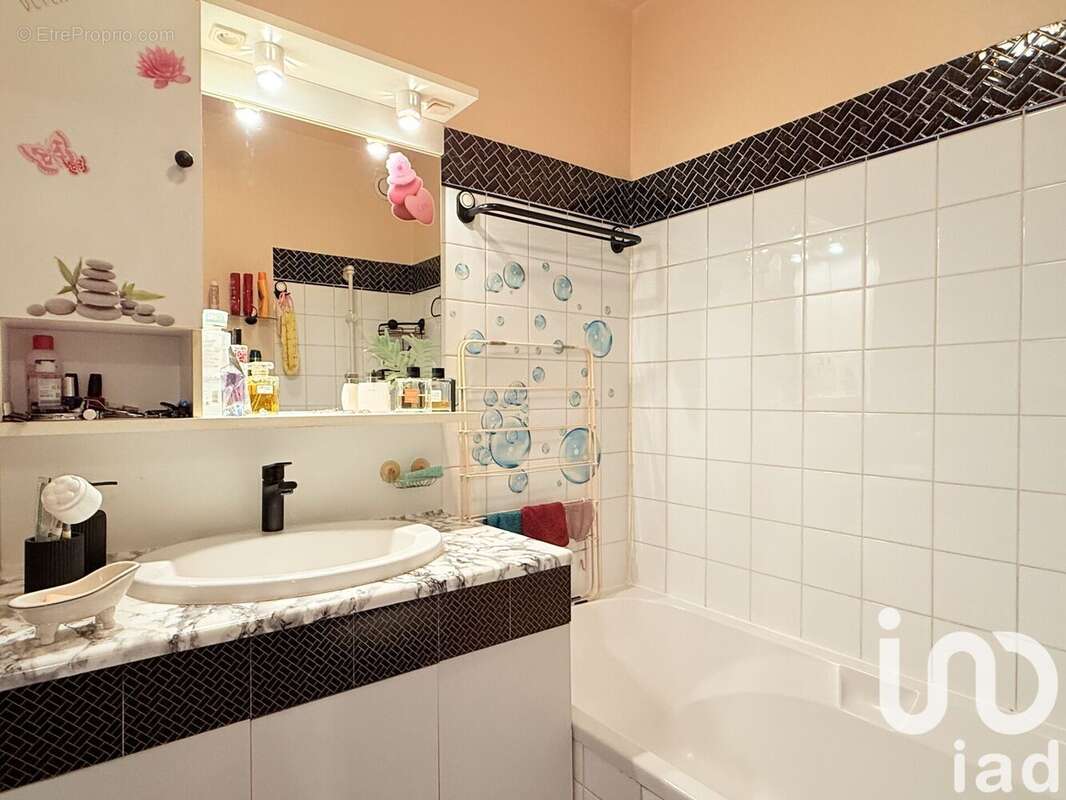 Photo 6 - Appartement à CHELLES