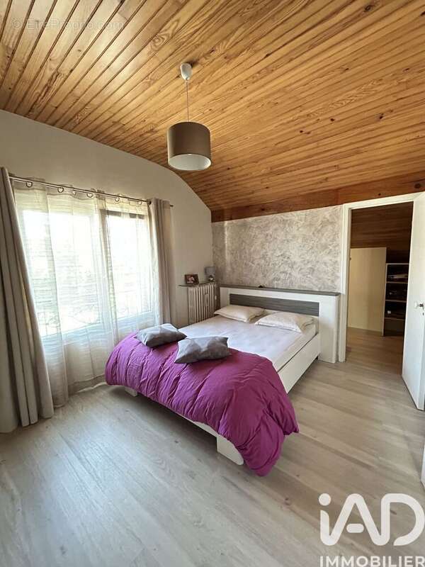 Photo 9 - Maison à LIVRY-GARGAN